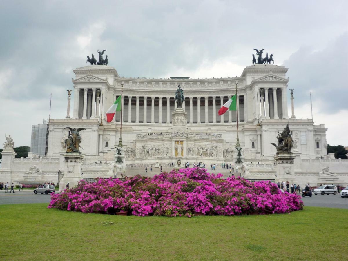 Roma Central Studio Kültér fotó
